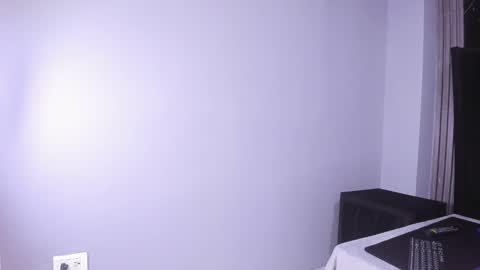 Snapshot of queenstarhyl chatting on 04.07.26 queenstarhyl online show from 04.07.26