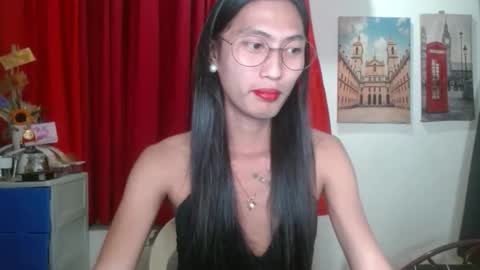 queensteffi online show from 01.12.26