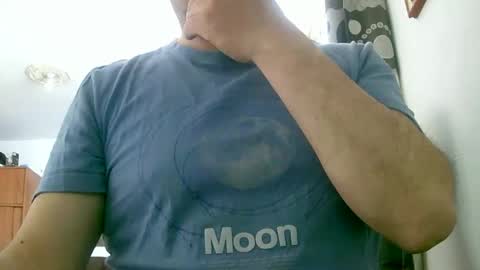 Snapshot of querubinrebelde chatting on 10.26.25 Don Ramon online show from 10.26.25