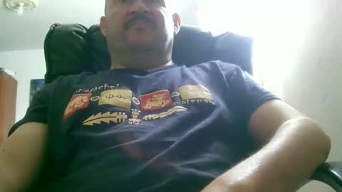 Snapshot of querubinrebelde chatting on 11.03.25 Don Ramon online show from 11.03.25