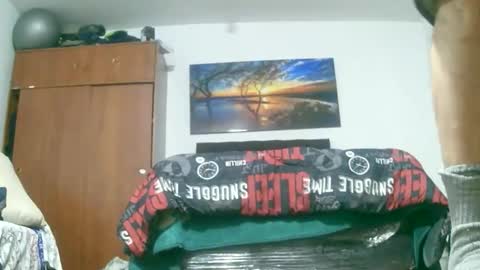 Snapshot of querubinrebelde chatting on 12.03.25 Don Ramon online show from 12.03.25