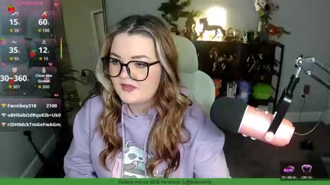 Snapshot of quervoqueen1 chatting on 08.03.26 Bri online show from 08.03.26