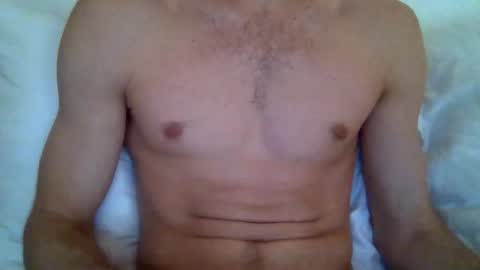 Snapshot of quiii1103 chatting on 03.16.26 quiii1103 online show from 03.16.26