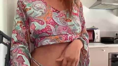 Quinnyelena online show from 06.19.26