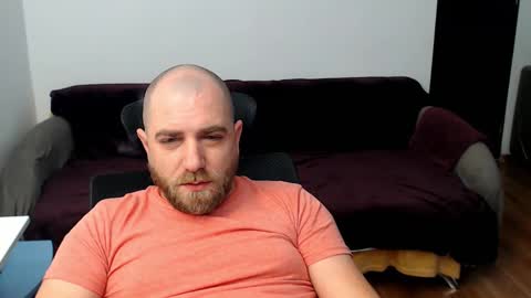 R0bila online show from 11.23.25