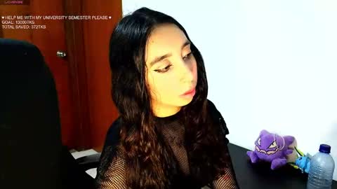 Snapshot of r0ttenangel chatting on 11.03.25 Angel online show from 11.03.25