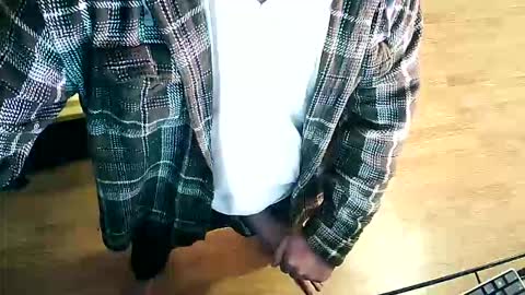 Snapshot of r2deplex31 chatting on 11.16.25 r2deplex31 online show from 11.16.25