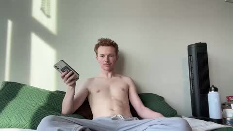 Snapshot of r3ddy2go chatting on 03.23.26 r3ddy2go online show from 03.23.26