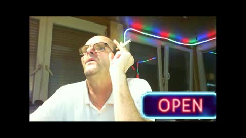 Snapshot of r_2d2_ chatting on 02.27.25 dj mike online show from 02.27.25