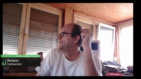 Snapshot of r_2d2_ chatting on 11.18.25 dj mike online show from 11.18.25