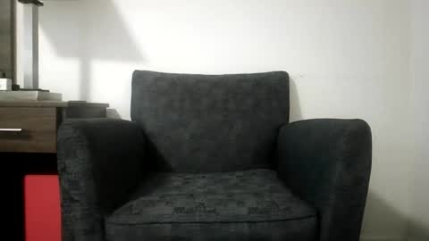 r_monkey583 online show from 12.14.25