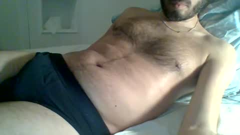 Snapshot of ra111an chatting on 01.11.25 ra111an online show from 01.11.25