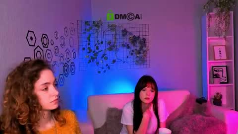 rachel_bloom__ online show from 11.25.25