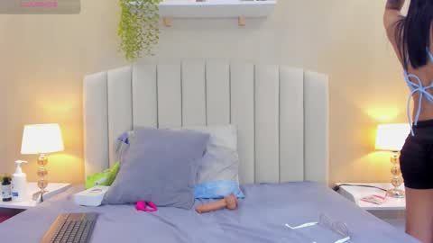 Rachel Donnelly online show from 03.10.26