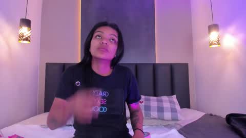 Snapshot of rachel_martinez chatting on 11.13.25 RACHEL online show from 11.13.25