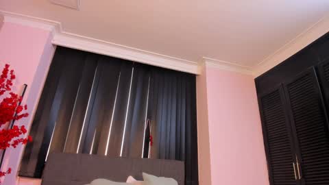 Snapshot of rachel_mendoza chatting on 12.23.24 Rachel online show from 12.23.24