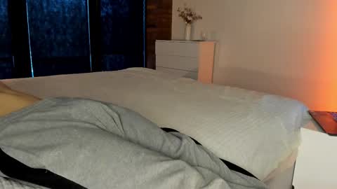 Sherryl online show from 11.20.25