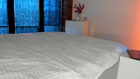 Sherryl online show from 02.02.26