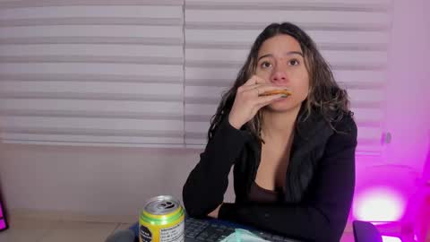 Rachell online show from 11.16.25