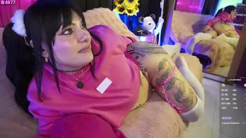 Snapshot of rachellkors_ chatting on 09.21.25 rachellk online show from 09.21.25