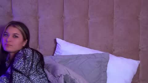 RachellSimpson online show from 02.21.25