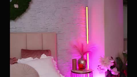 RachelSwaan online show from 02.02.26