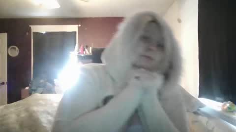 Snapshot of rachyyymarie93 chatting on 12.21.24 Rachyyyy online show from 12.21.24