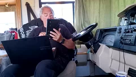 Snapshot of radiomantim chatting on 05.07.26 Radioman for fun online show from 05.07.26