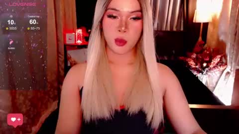 Snapshot of raeganclinton chatting on 09.23.25 raeganclinton online show from 09.23.25