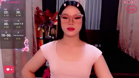 Snapshot of raeganclinton chatting on 11.07.25 raeganclinton online show from 11.07.25