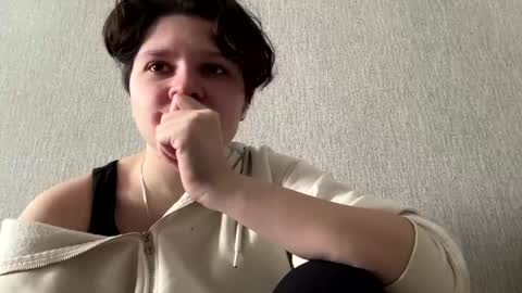 Emmie online show from 05.15.26