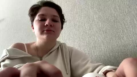 Emmie online show from 05.18.26