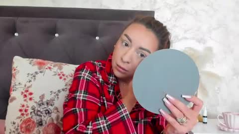 raelledarkstar online show from 05.06.26