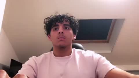 Snapshot of raes69 chatting on 12.04.24 raes online show from 12.04.24