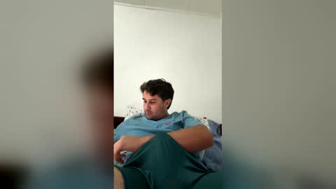 Snapshot of rafabuscub chatting on 03.25.26 Rapha777 online show from 03.25.26