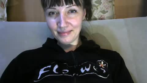 Rafaella online show from 03.04.25