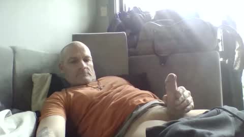 Snapshot of ragingzef69 chatting on 11.10.25 Bigthickdickinvic online show from 11.10.25