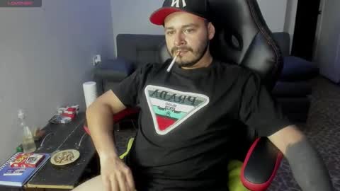 ragnar_lothbrok77 online show from 12.18.25