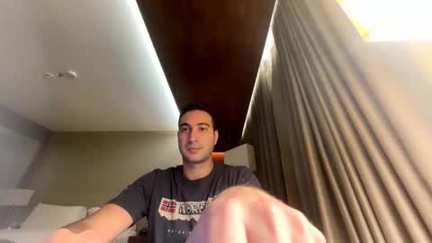 ragnearyou online show from 10.11.25