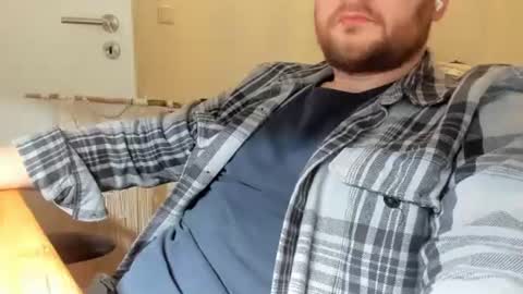 Snapshot of rahmsch chatting on 12.16.25 rahmsch online show from 12.16.25