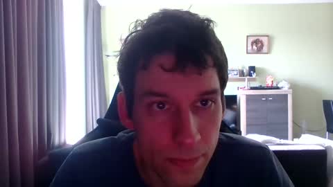 Snapshot of raimondo32 chatting on 02.21.25 Raimondo te Paste online show from 02.21.25