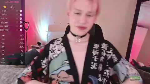 Snapshot of rainbow__salt chatting on 01.15.25 Mike online show from 01.15.25