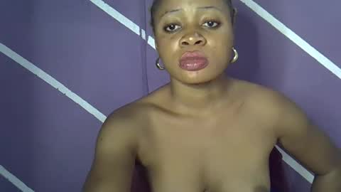 Snapshot of rainbow_baby26 chatting on 09.18.25 rainbow baby26 online show from 09.18.25