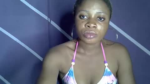 Snapshot of rainbow_baby26 chatting on 09.29.25 rainbow baby26 online show from 09.29.25