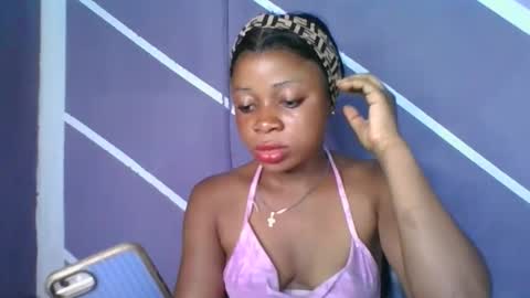 Snapshot of rainbow_baby26 chatting on 11.09.25 rainbow baby26 online show from 11.09.25