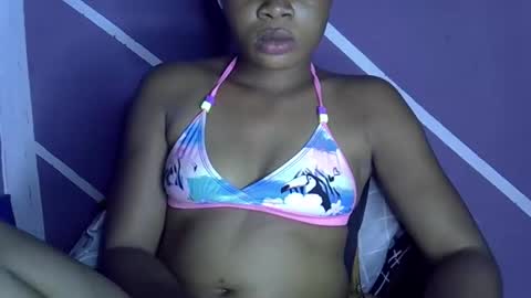 Snapshot of rainbow_baby26 chatting on 11.28.25 rainbow baby26 online show from 11.28.25