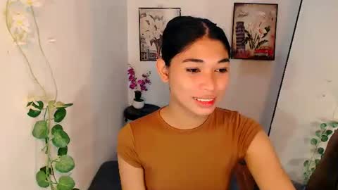 Snapshot of raindrizzle1706 chatting on 12.16.25 raindrizzle1706 online show from 12.16.25