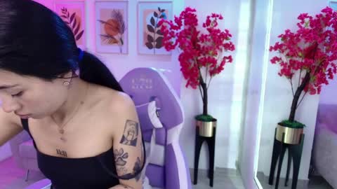 Snapshot of rainy_doll chatting on 06.06.26 Rainy online show from 06.06.26