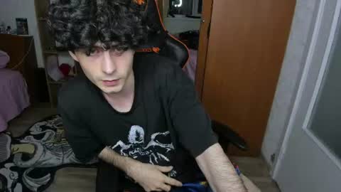 Snapshot of rakimaru chatting on 06.19.26 kirill online show from 06.19.26