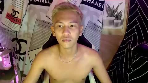 Snapshot of ralfhuge24 chatting on 09.20.25 ralfhuge24 online show from 09.20.25